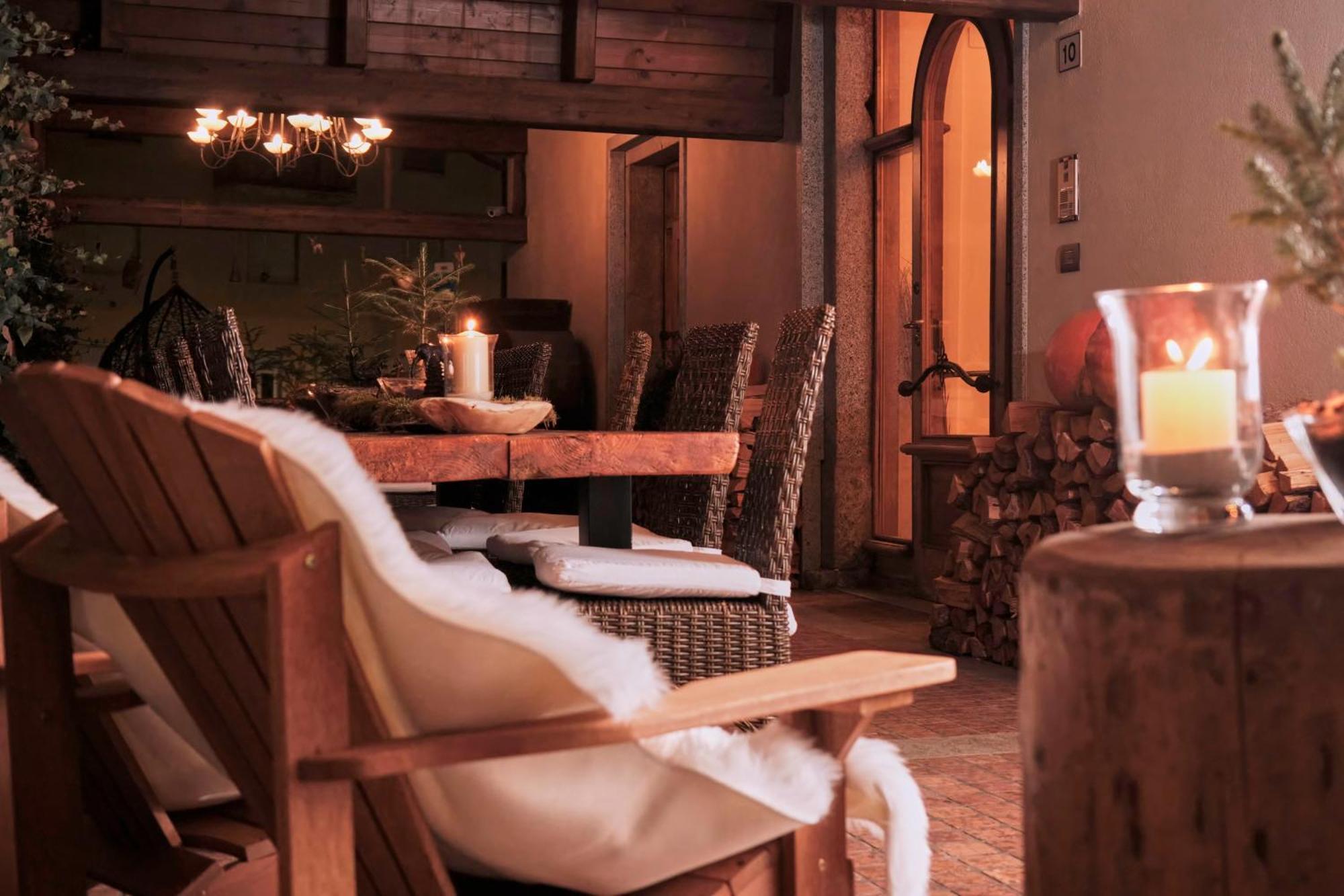 Boutique Hotel E Chalets Salvadori Mezzana  Esterno foto
